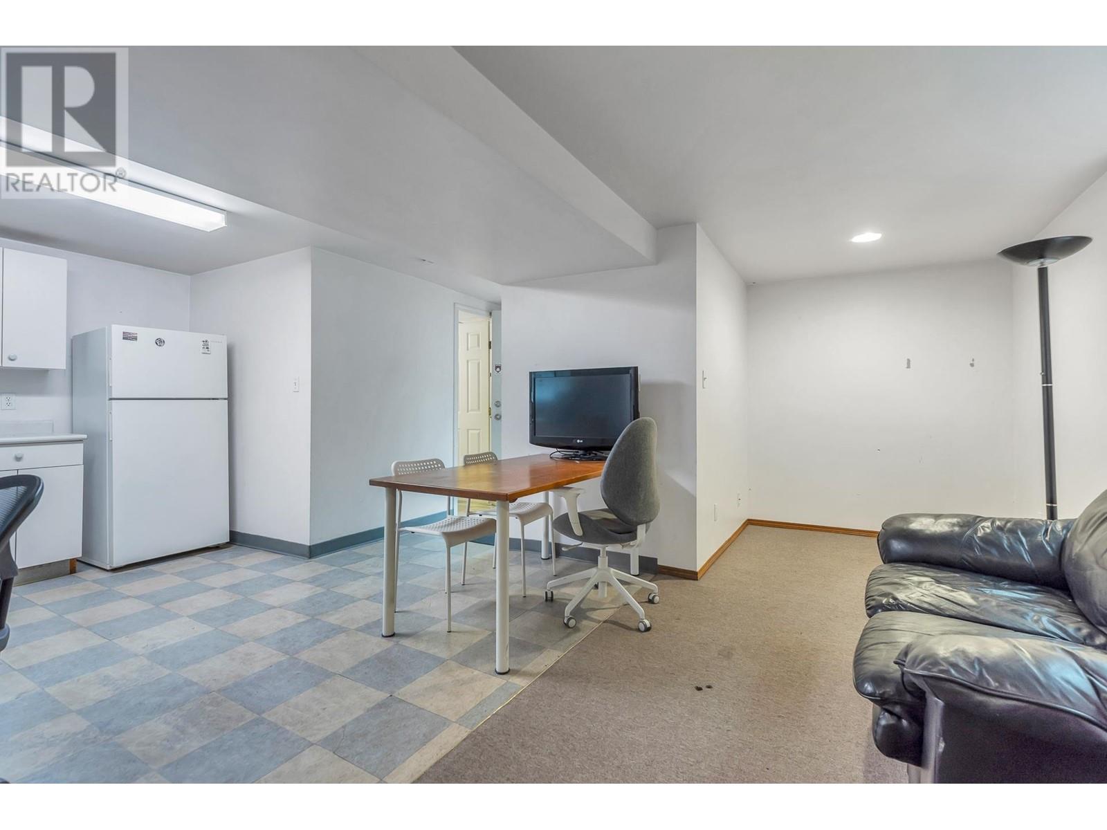 3242 Venables Street, Vancouver, British Columbia  V5K 2S6 - Photo 22 - R2988443