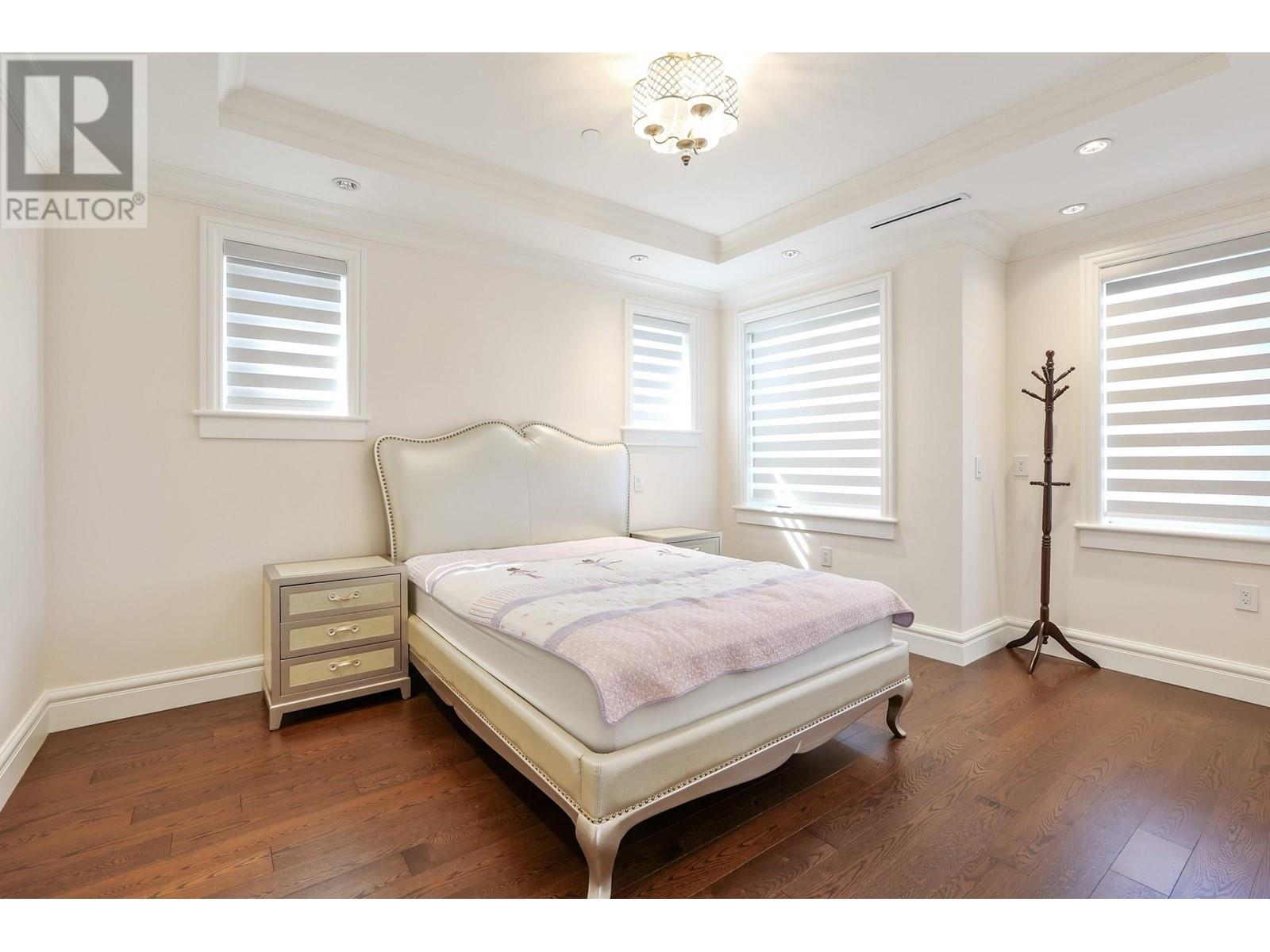 2433 W 22nd Avenue, Vancouver, British Columbia  V6L 2K4 - Photo 16 - R2988474