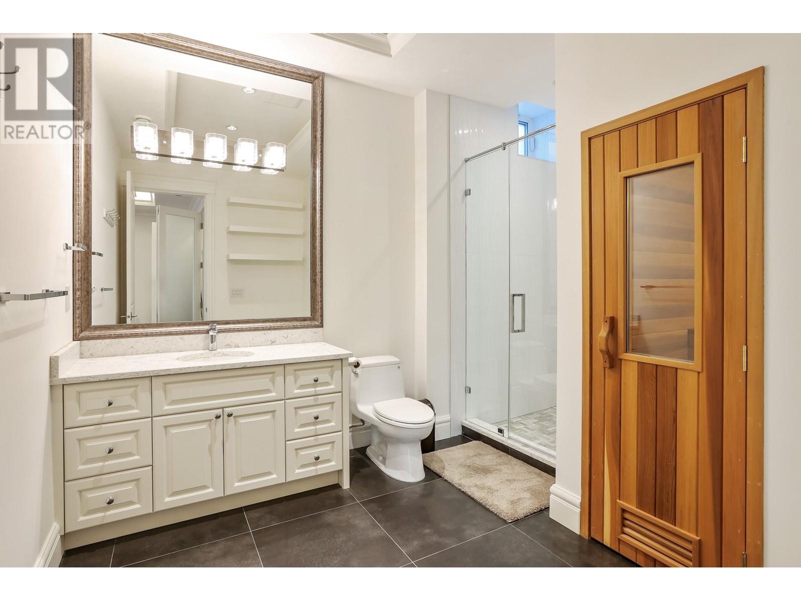2433 W 22nd Avenue, Vancouver, British Columbia  V6L 2K4 - Photo 34 - R2988474