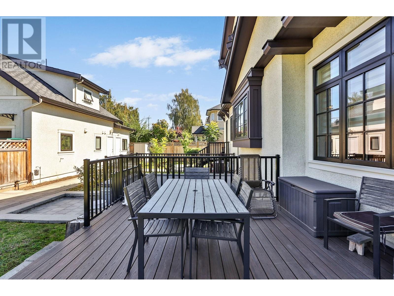 2433 W 22nd Avenue, Vancouver, British Columbia  V6L 2K4 - Photo 36 - R2988474