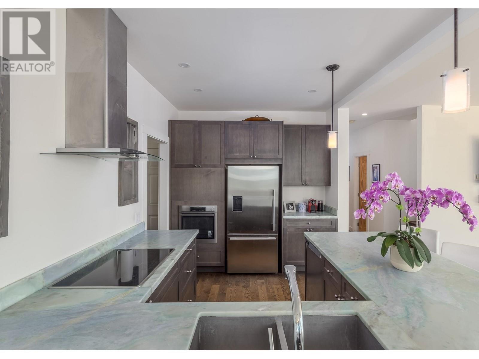 679 Copper Drive, Britannia Beach, British Columbia  V0N 1J0 - Photo 3 - R2987884