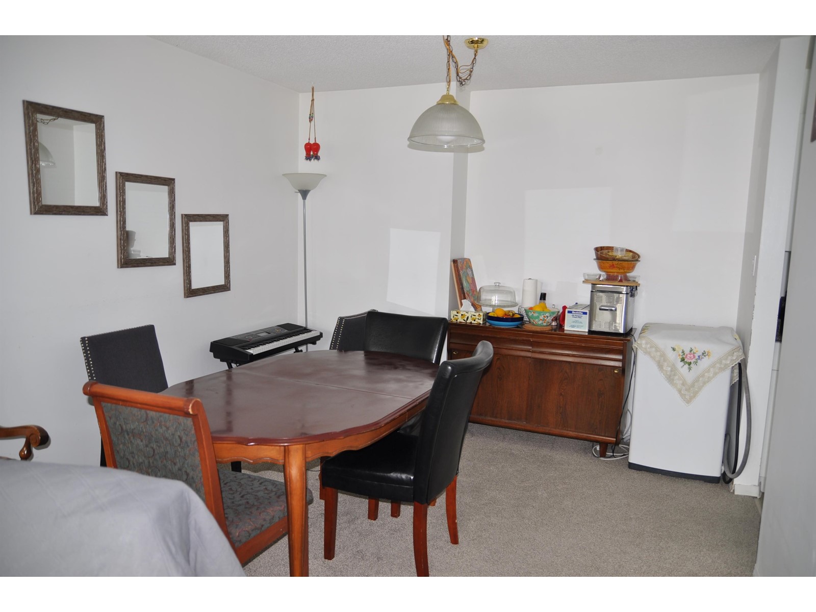 307 1850 E Southmere Crescent, Surrey, British Columbia  V4A 6Y6 - Photo 5 - R2988506