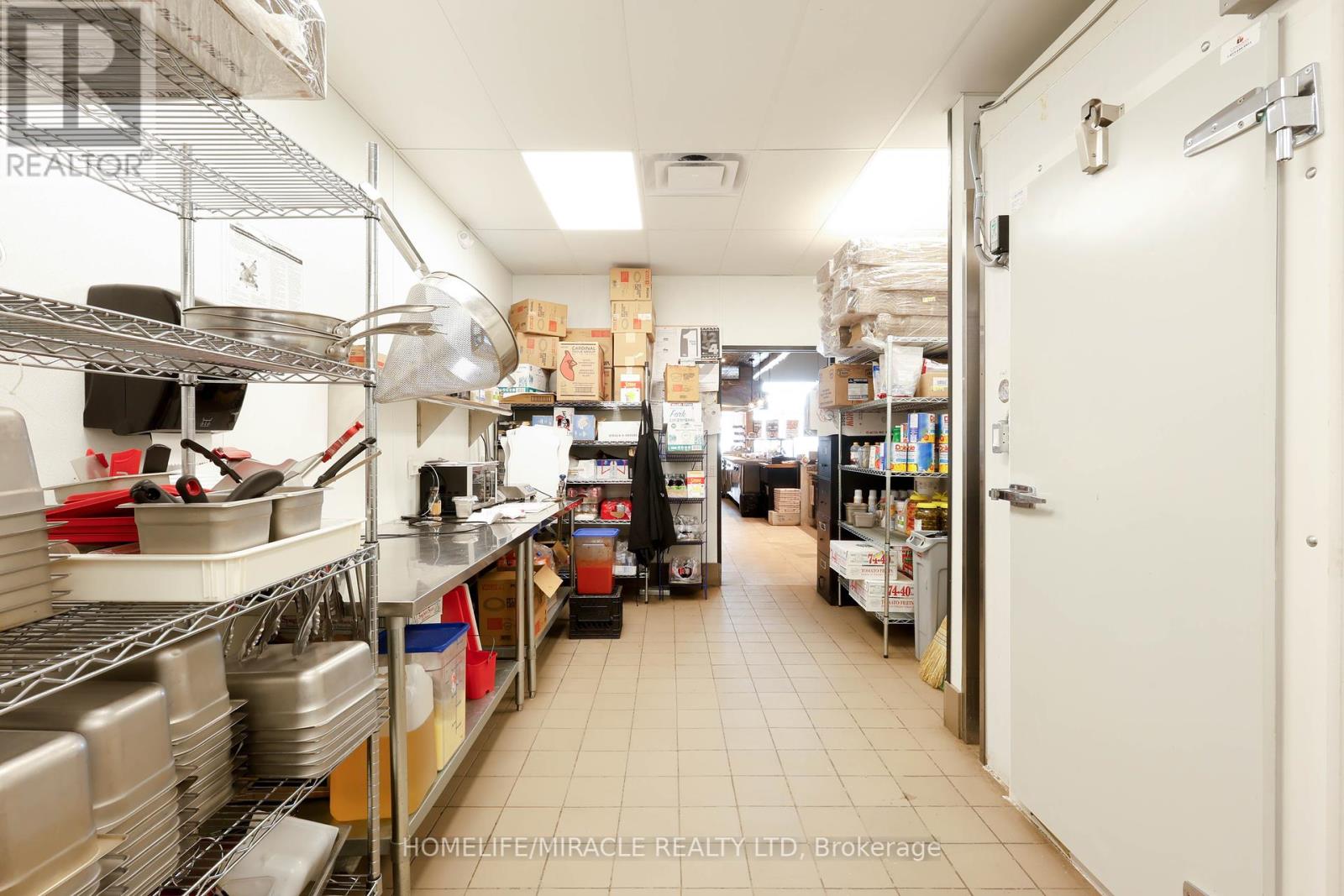 3d - 1820 Adelaide Street N, London, Ontario  N5X 4B7 - Photo 19 - X12072718