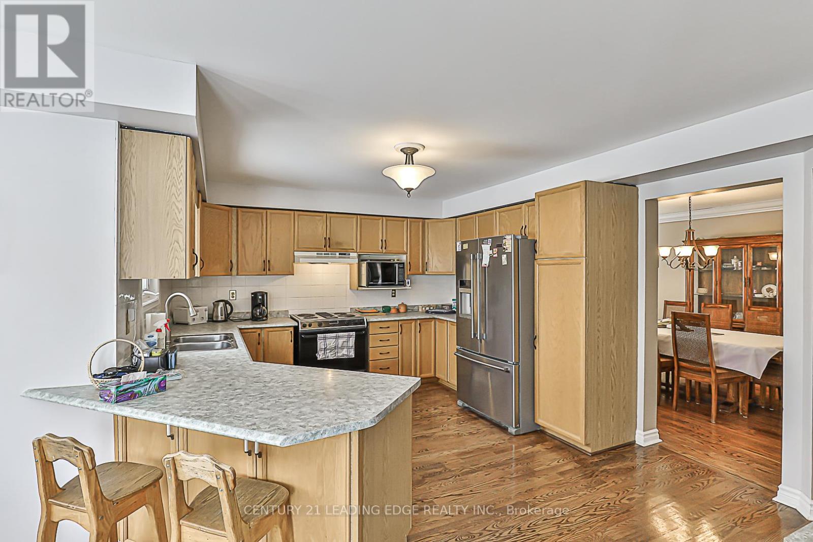30 Wigston Court, Whitby, Ontario  L1R 2B9 - Photo 11 - E12004566