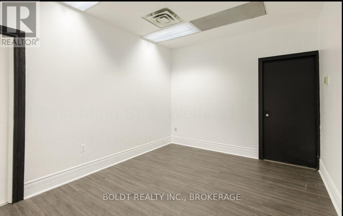 2 - 411 East Main Street, Welland, Ontario  L3B 3X3 - Photo 12 - X12072828