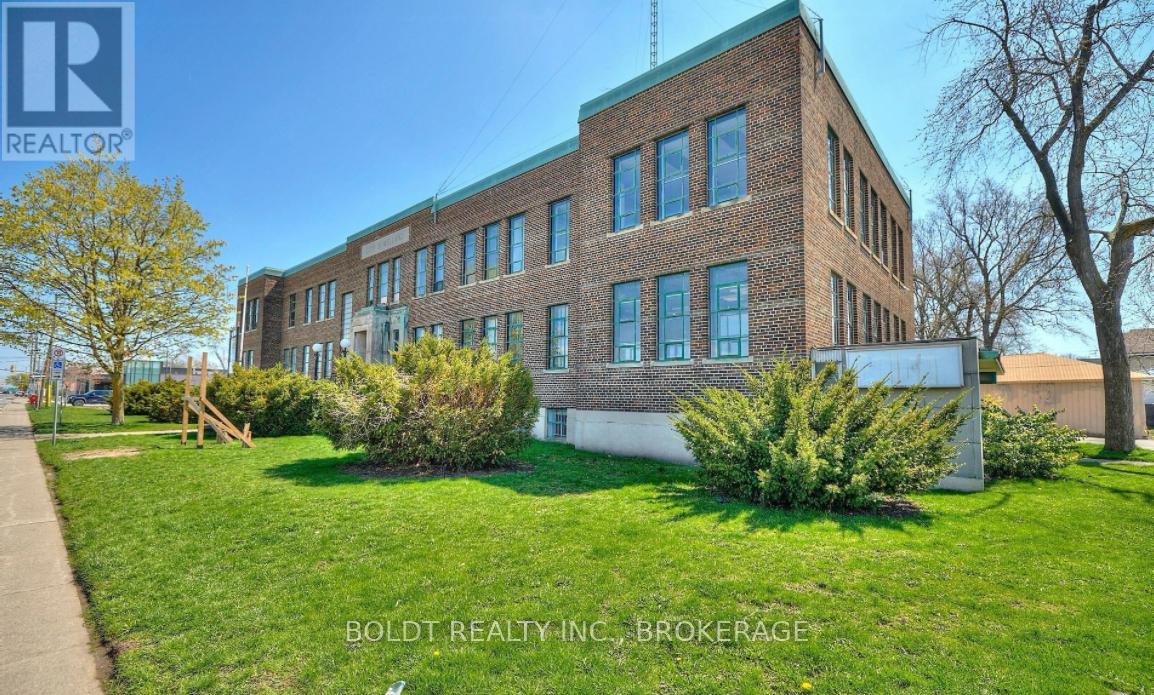 2 - 411 East Main Street, Welland, Ontario  L3B 3X3 - Photo 7 - X12072828