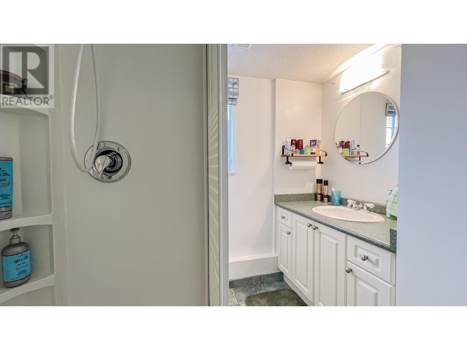 6671 Gainsborough Drive, Richmond, British Columbia  V7E 3Z2 - Photo 9 - R2987759
