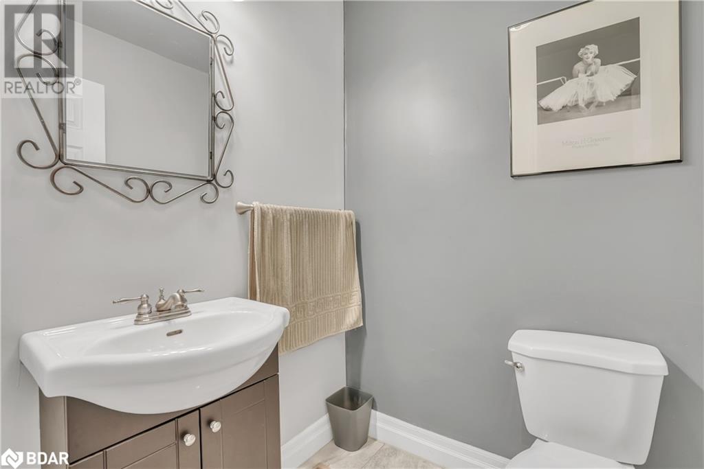 279 Sunnidale Road, Wasaga Beach, Ontario  L9Z 2T4 - Photo 7 - 40715423
