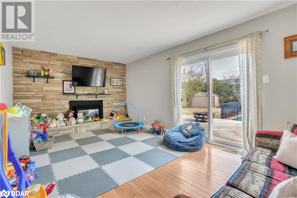 279 Sunnidale Road, Wasaga Beach, Ontario  L9Z 2T4 - Photo 8 - 40715423