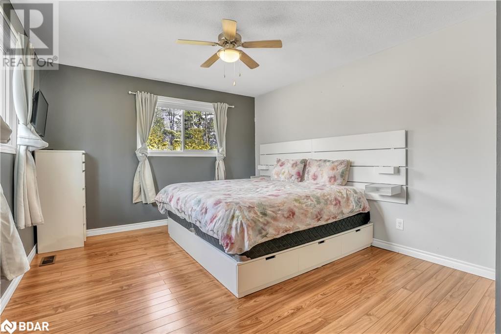 279 Sunnidale Road, Wasaga Beach, Ontario  L9Z 2T4 - Photo 9 - 40715423