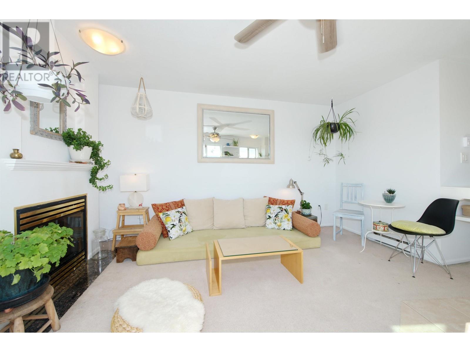 319 760 Kingsway, Vancouver, British Columbia  V5V 3C1 - Photo 6 - R2988135