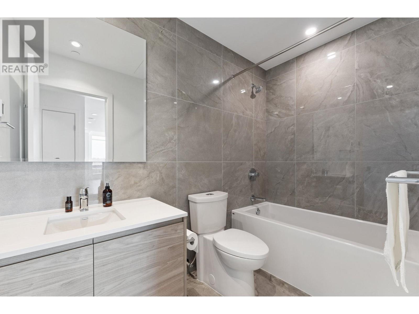 1408 660 Quayside Drive, New Westminster, British Columbia  V3M 0P1 - Photo 20 - R2988297