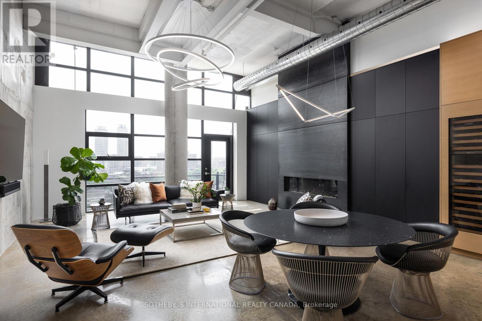 702 - 90 SUMACH STREET, Toronto, Ontario