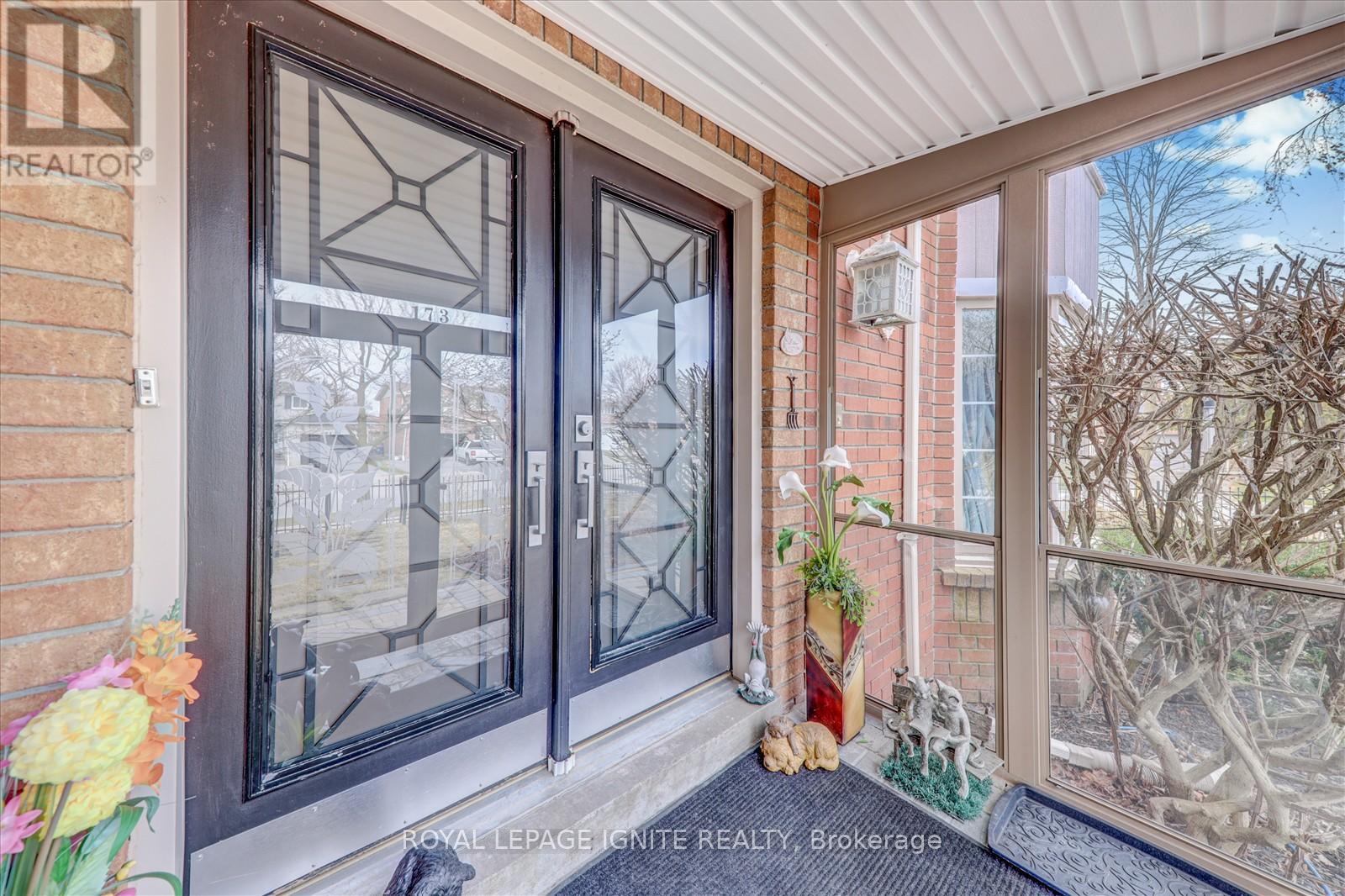 Property at 173 RAVENSCROFT ROAD image 5