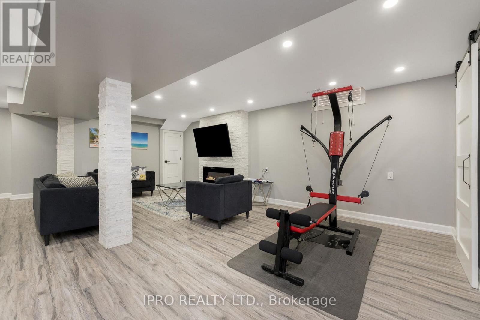108 Zinnia Place, Vaughan, Ontario  L4L 6G5 - Photo 31 - N12072913
