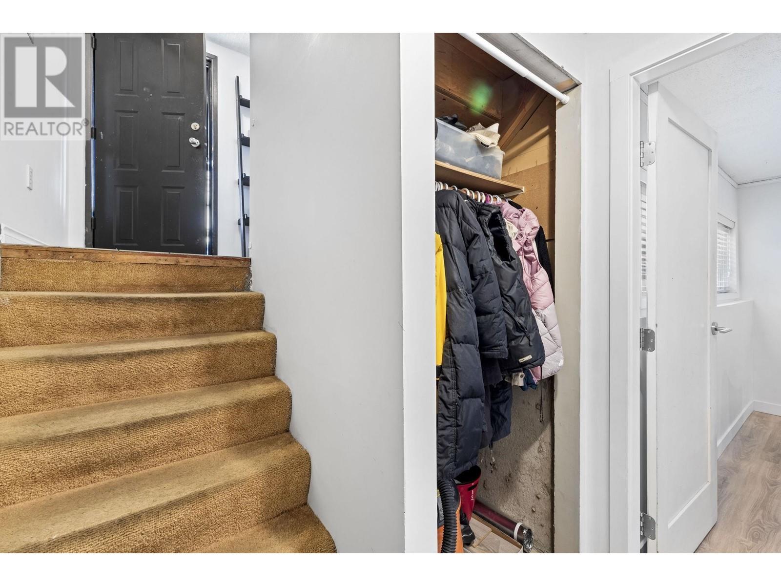 301 Cardiff Way, Port Moody, British Columbia  V3H 3W4 - Photo 22 - R2988409