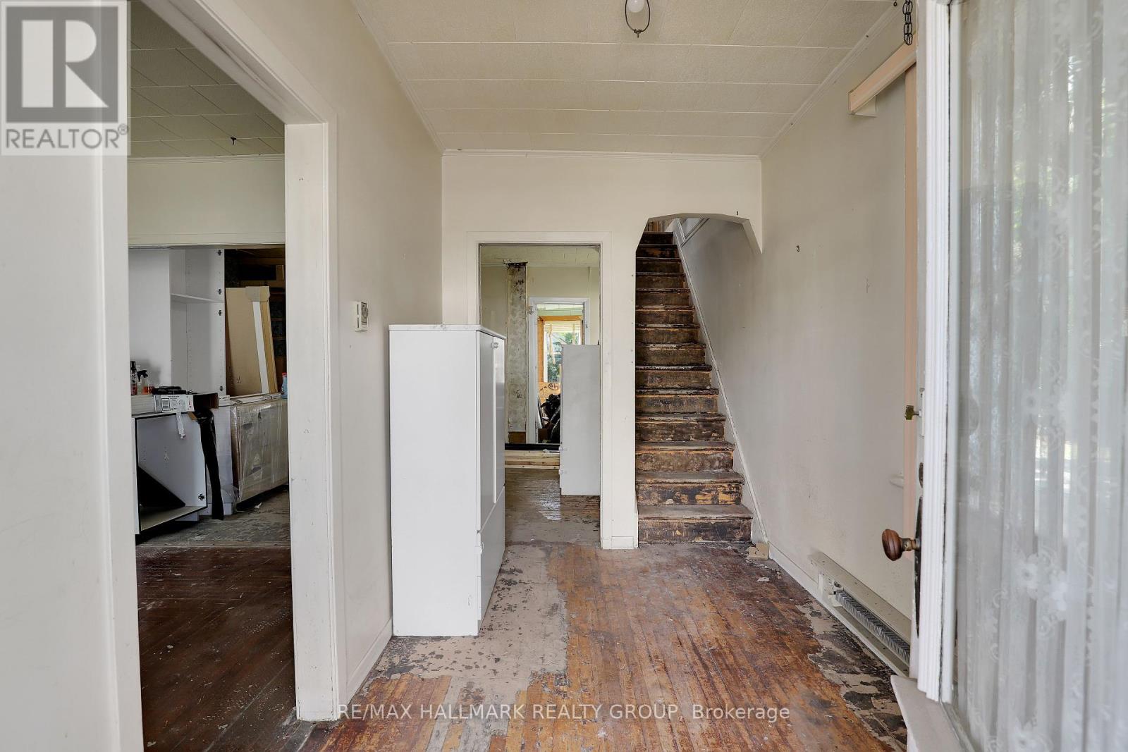 211 St Philippe Street, Alfred And Plantagenet, Ontario  K0B 1A0 - Photo 4 - X12072969