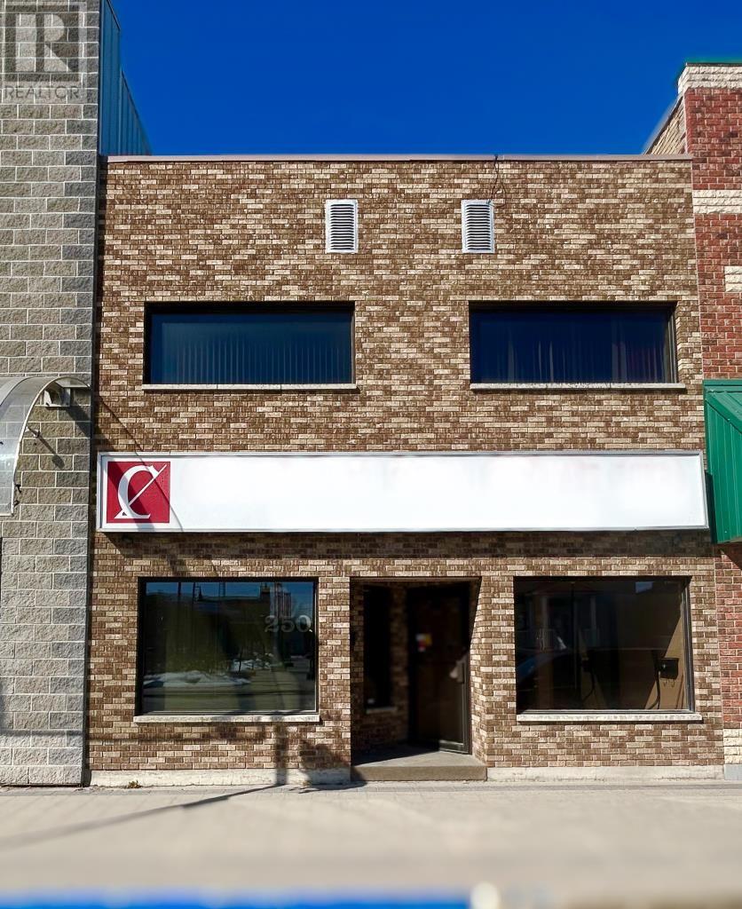 250 Scott Street, Fort Frances, Ontario  P9A 1G9 - Photo 23 - TB250730