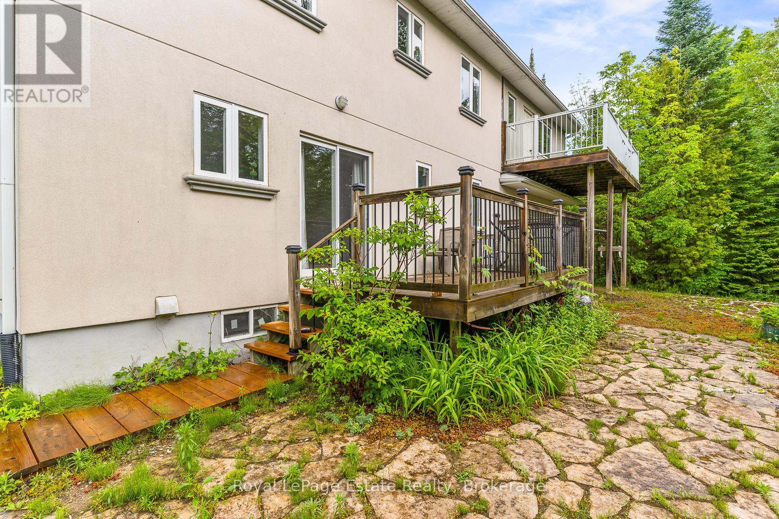 35 Sauble Woods Crescent, South Bruce Peninsula, Ontario  N0H 2G0 - Photo 29 - X12072959