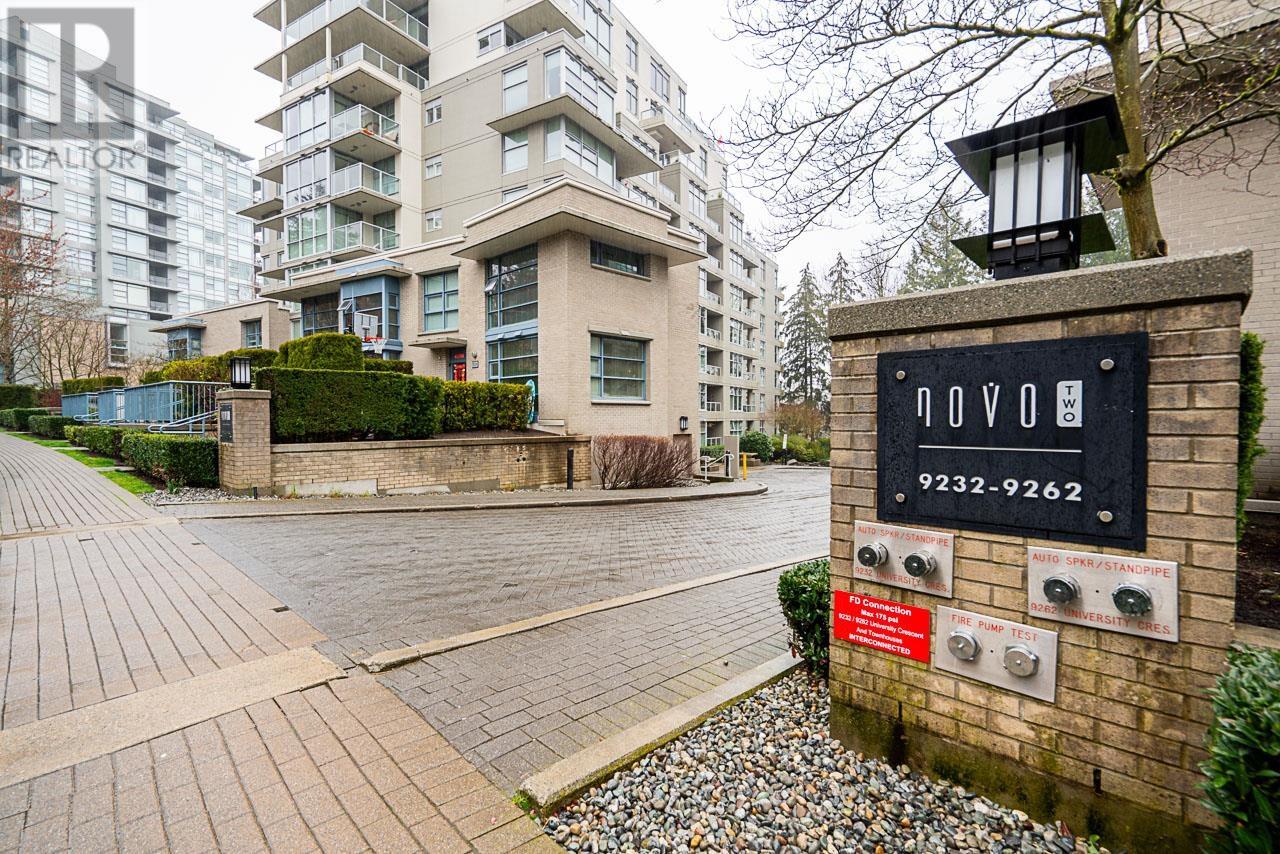 408 9232 UNIVERSITY CRESCENT, burnaby, British Columbia