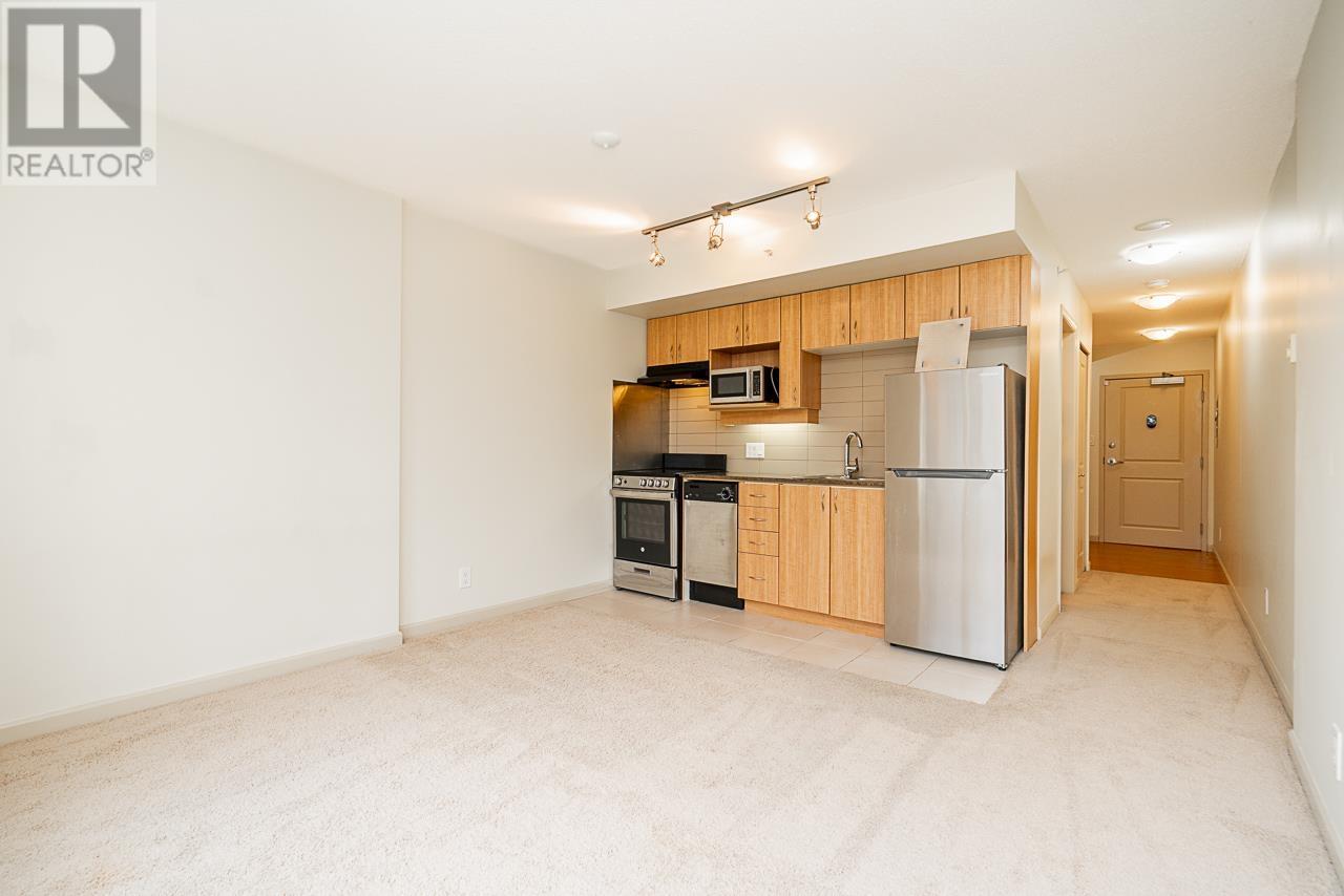 408 9232 University Crescent, Burnaby, British Columbia  V5A 0A3 - Photo 12 - R2988500