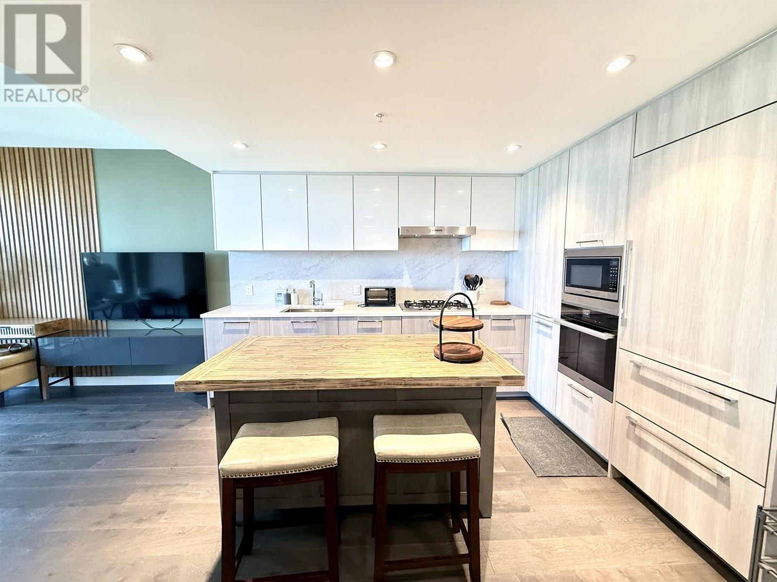 911 8199 Capstan Way, Richmond, British Columbia  V6X 0V1 - Photo 10 - R2988505