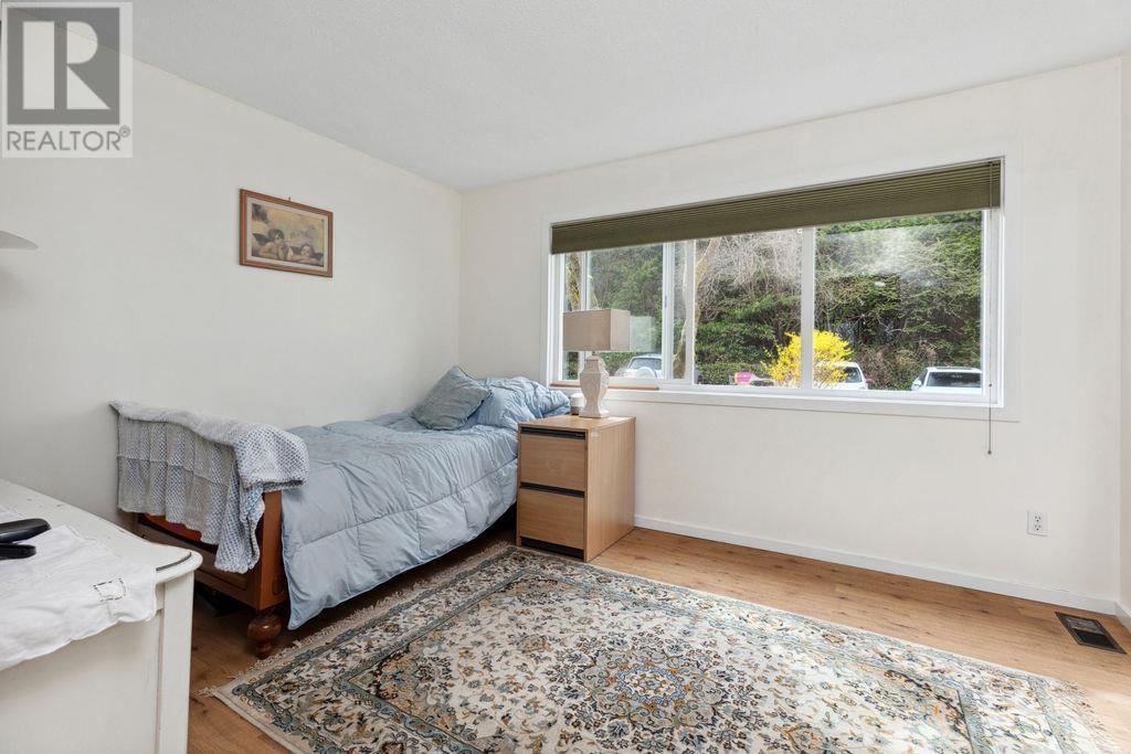 1059 Cecile Drive, Port Moody, British Columbia  V3H 1M6 - Photo 12 - R2988533