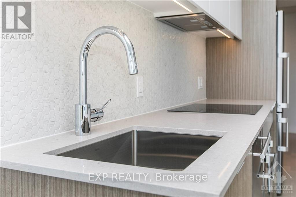 1903 - 20 Daly Avenue, Ottawa, Ontario  K1N 0C6 - Photo 6 - X12000890