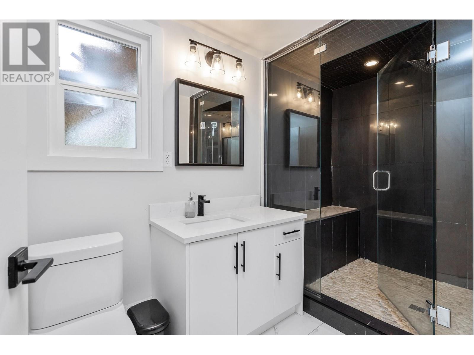 2466 Tolmie Avenue, Coquitlam, British Columbia  V3K 3E7 - Photo 32 - R2988495