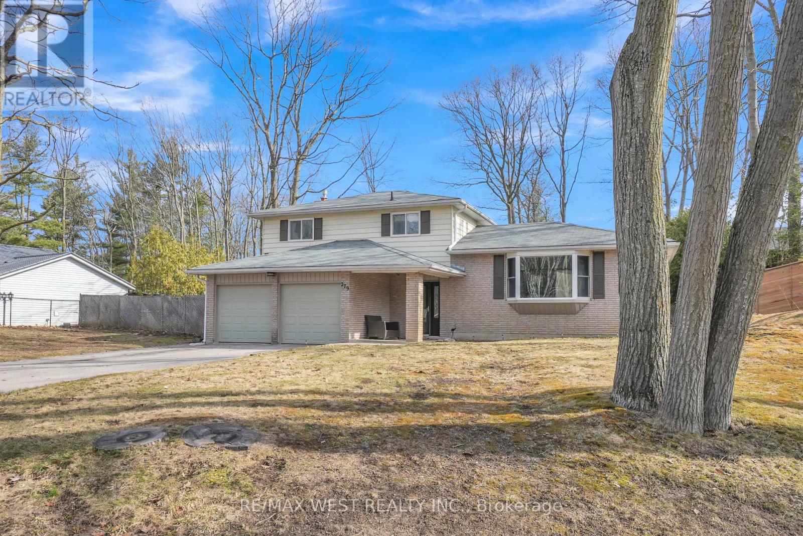 Property at 279 SUNNIDALE ROAD image 3