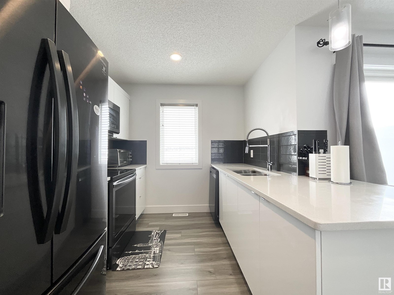 Property at #39 1391 STARLING DR NW image 5