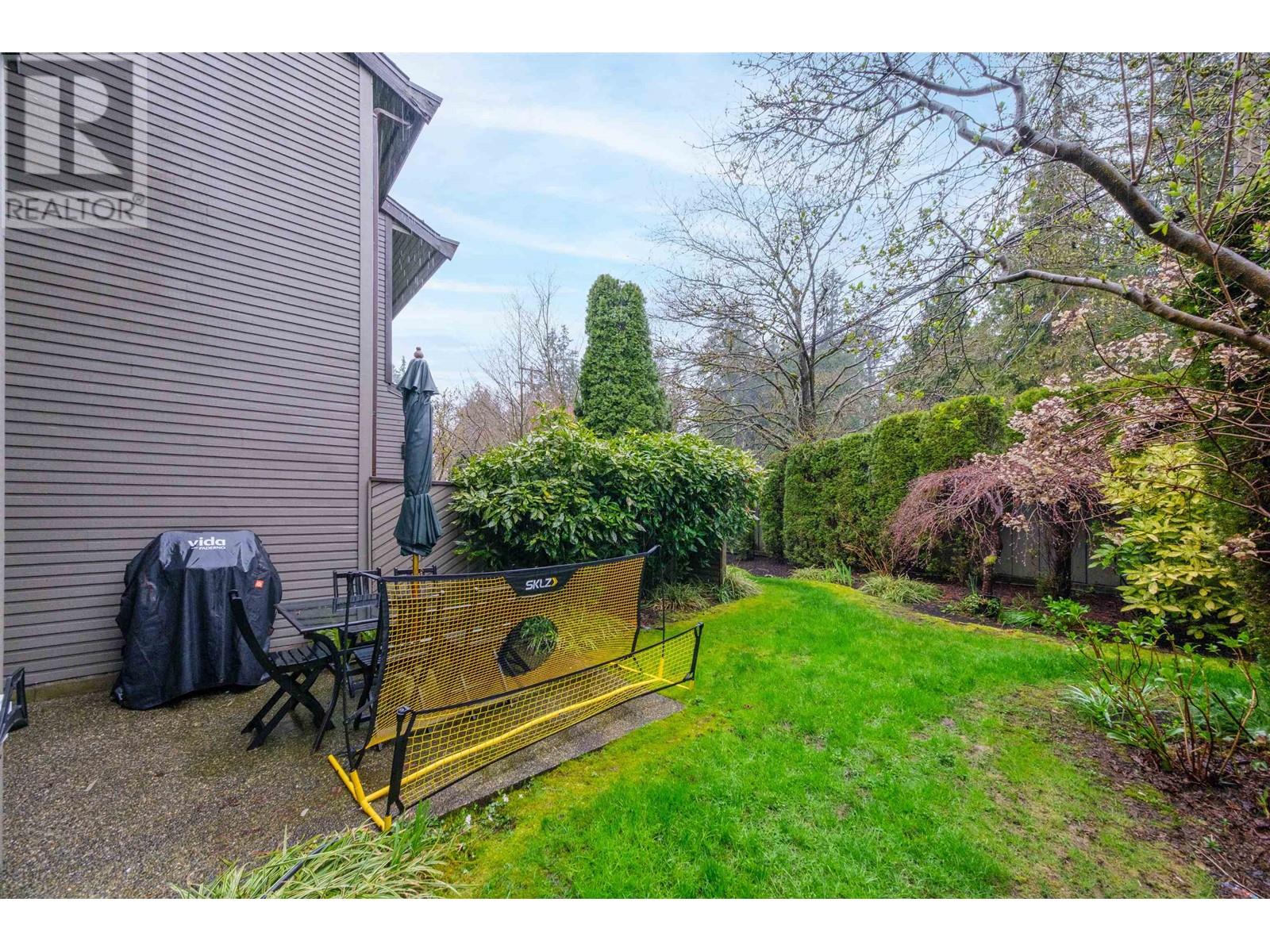 1151 Montroyal Boulevard, North Vancouver, British Columbia  V7R 2H8 - Photo 26 - R2988522
