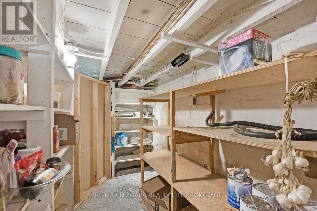 20 Randolph Street, Welland, Ontario  L3B 4C2 - Photo 32 - X12073036