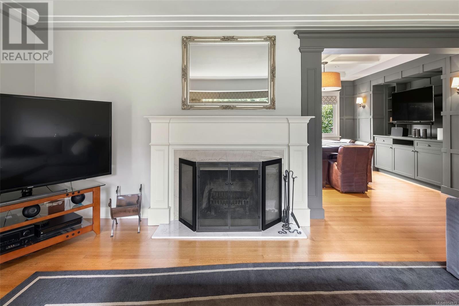 Property at 3465 Cadboro Bay Rd image 2