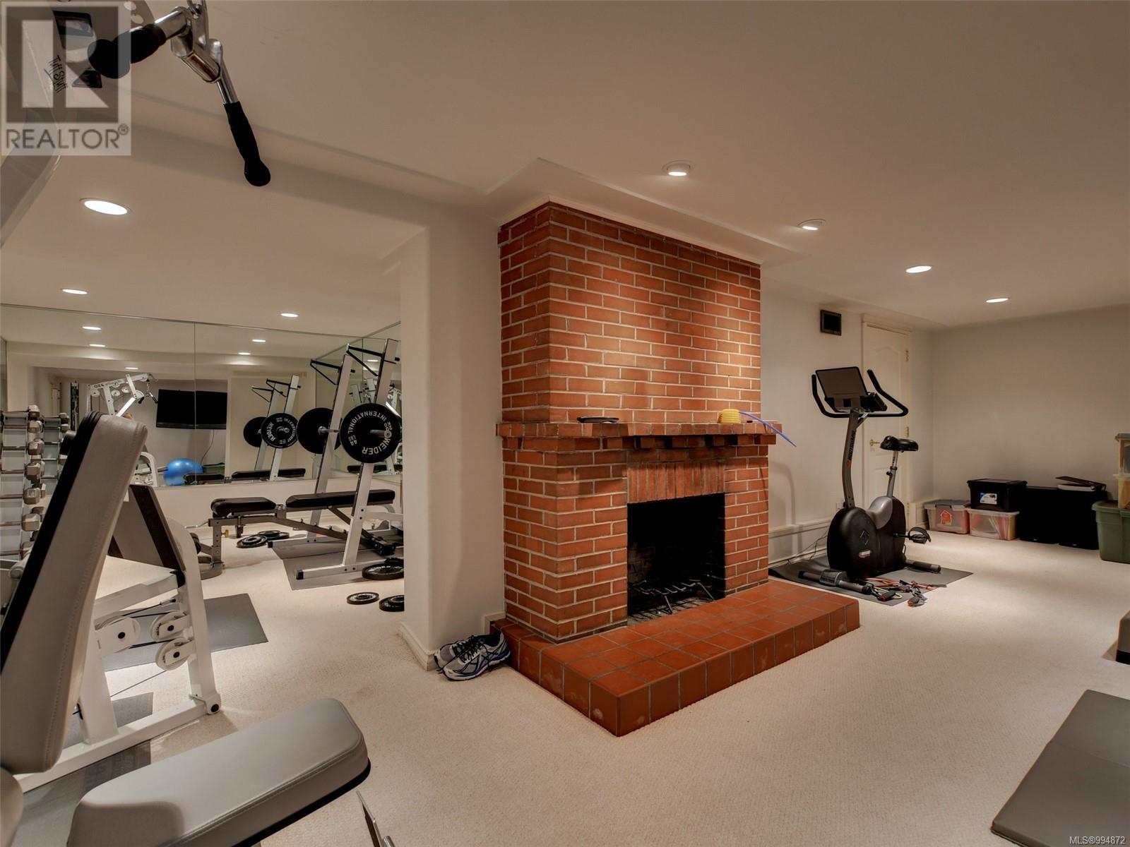 3465 Cadboro Bay Rd, Oak Bay, British Columbia  V8R 5K7 - Photo 41 - 994872