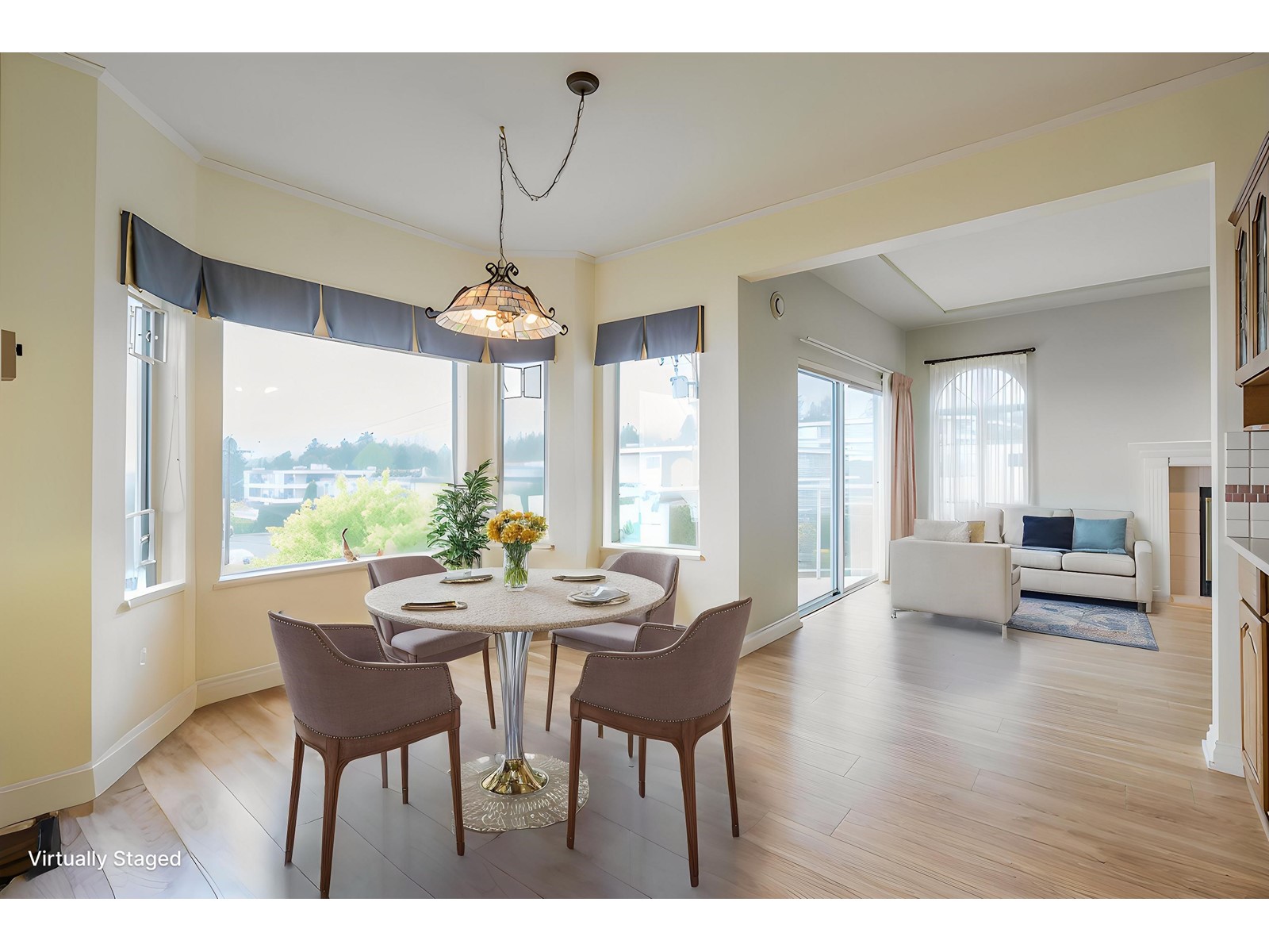 301 15130 Prospect Avenue, White Rock, British Columbia  V4B 2B9 - Photo 7 - R2988518