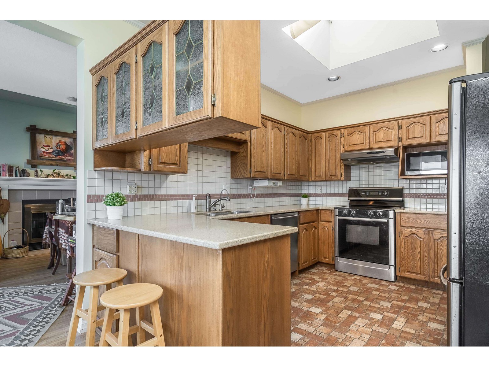 301 15130 Prospect Avenue, White Rock, British Columbia  V4B 2B9 - Photo 11 - R2988518