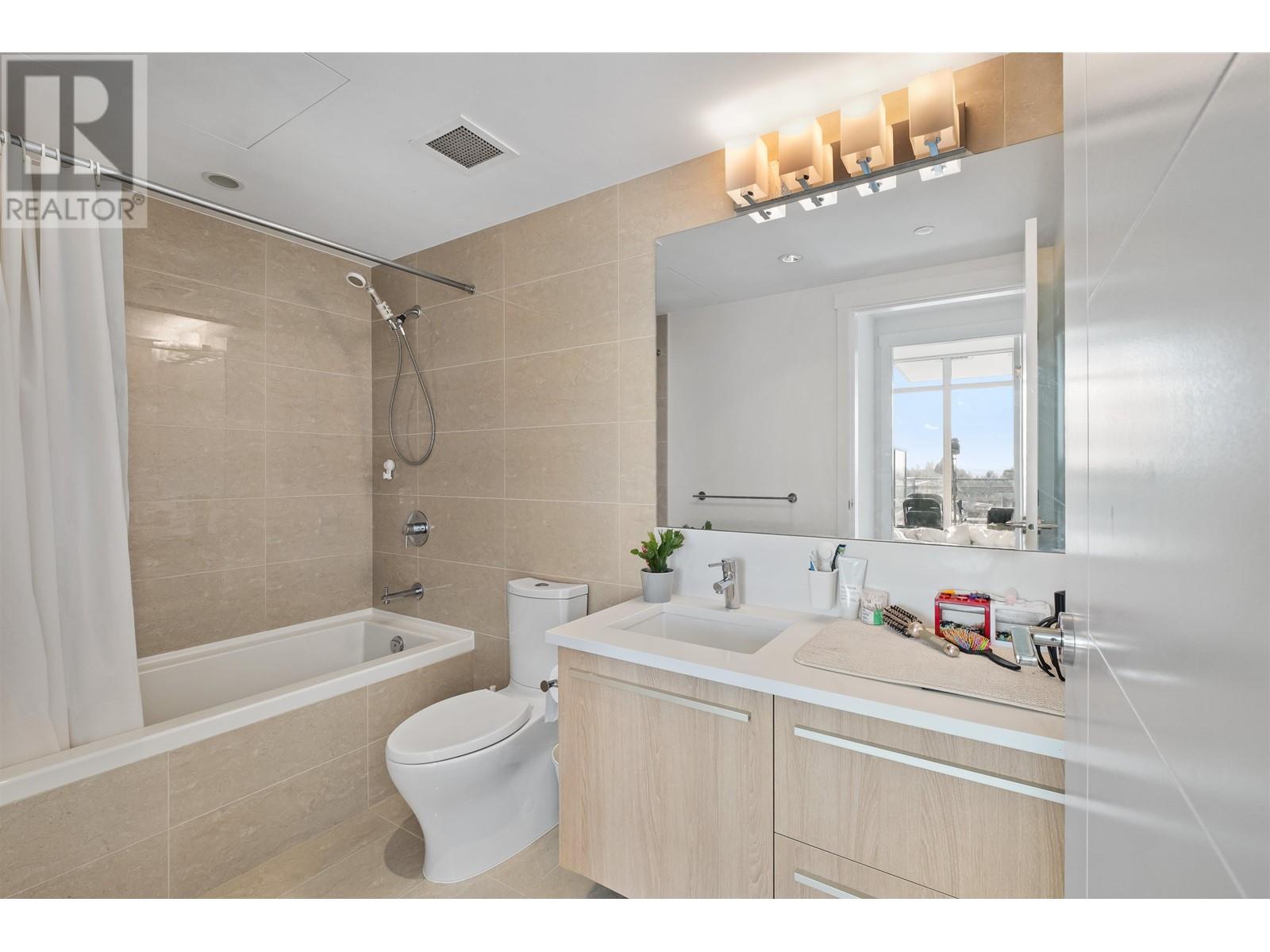 907 2785 Library Lane, North Vancouver, British Columbia  V7J 0C3 - Photo 12 - R2987858