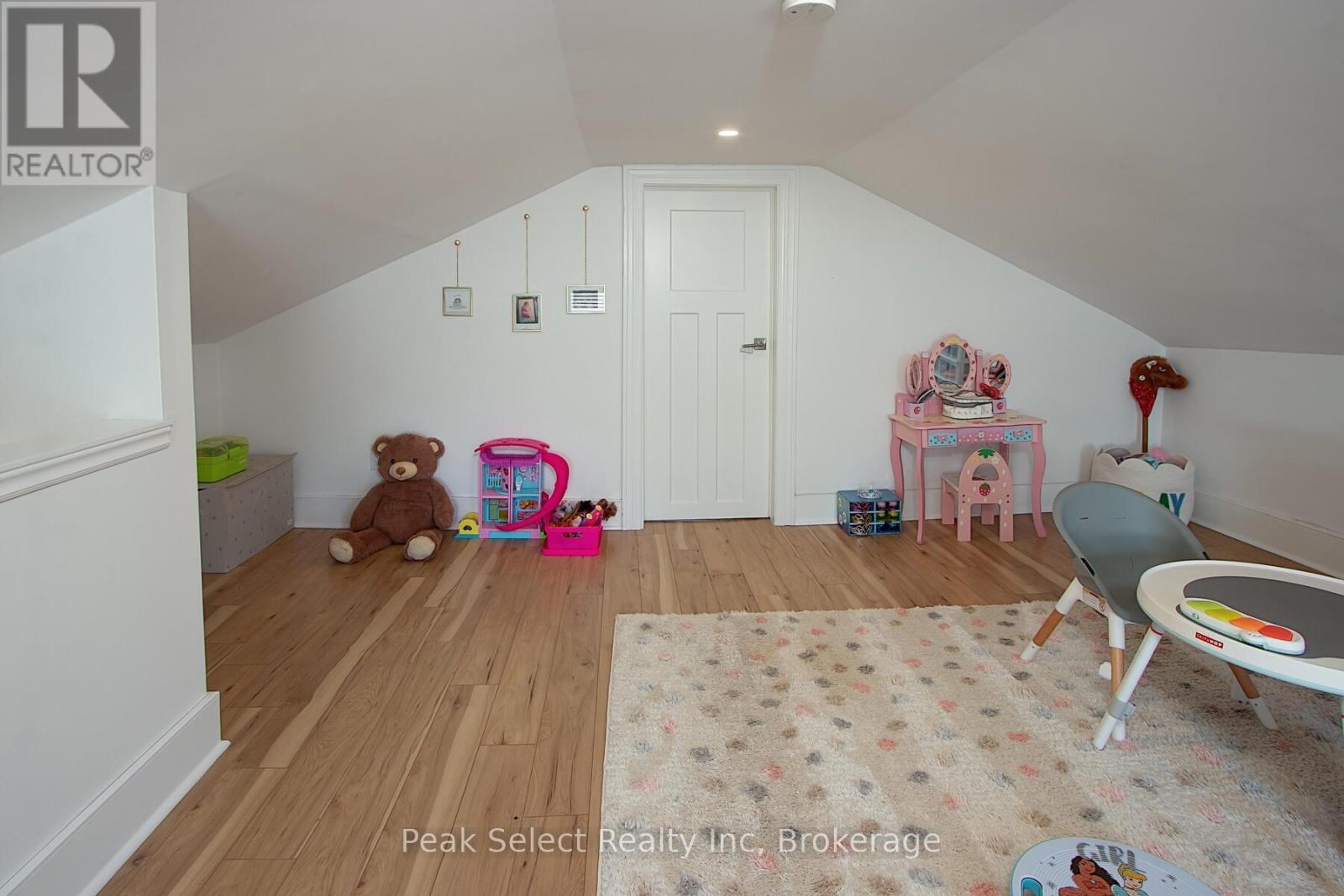 210 Jones Street W, St. Marys, Ontario  N4X 1B1 - Photo 16 - X12073019