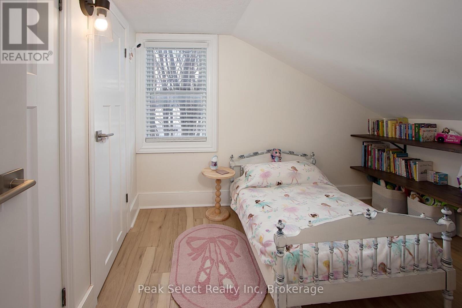 210 Jones Street W, St. Marys, Ontario  N4X 1B1 - Photo 23 - X12073019