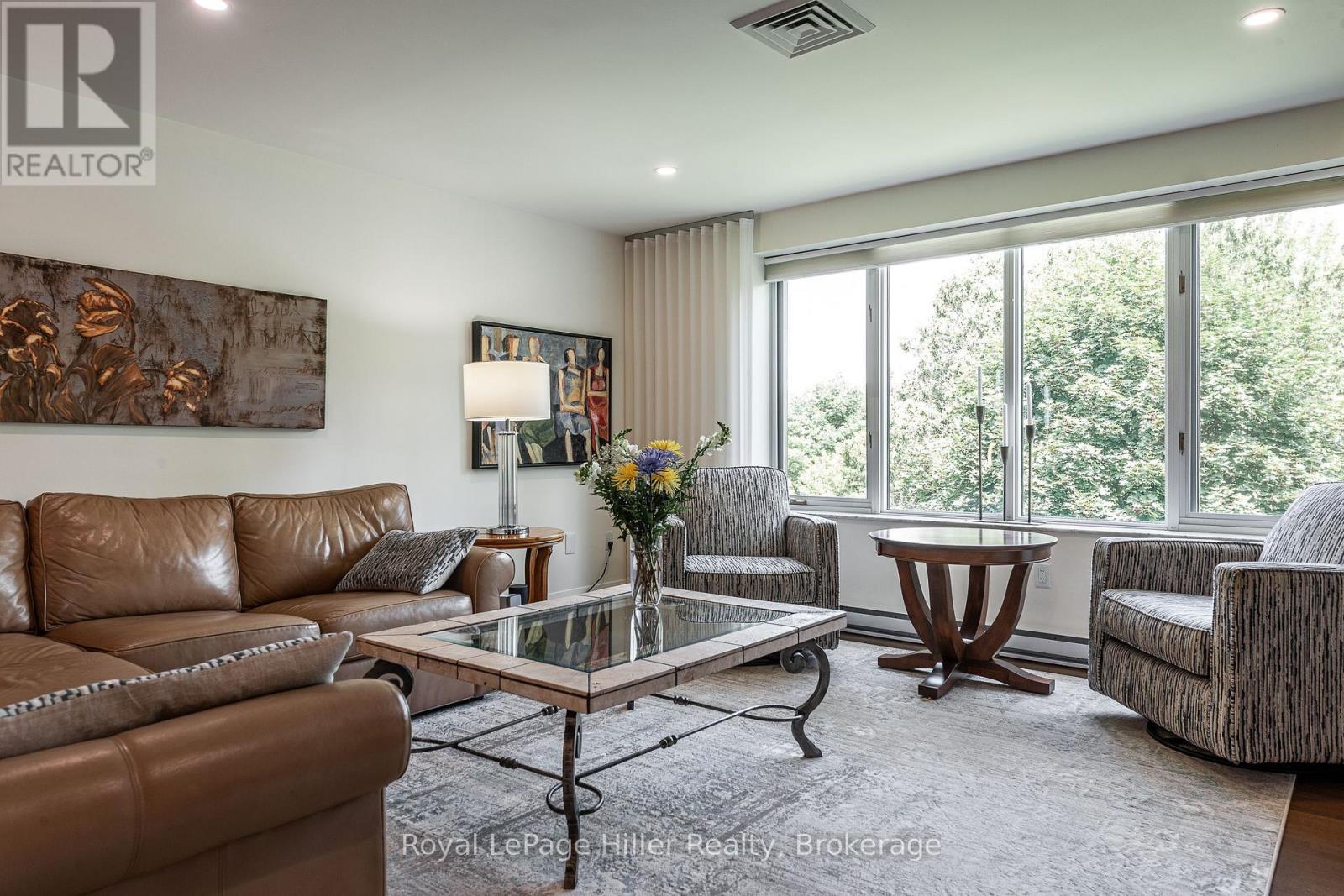 205 - 30 Front Street, Stratford, Ontario  N5A 7S3 - Photo 6 - X12073072