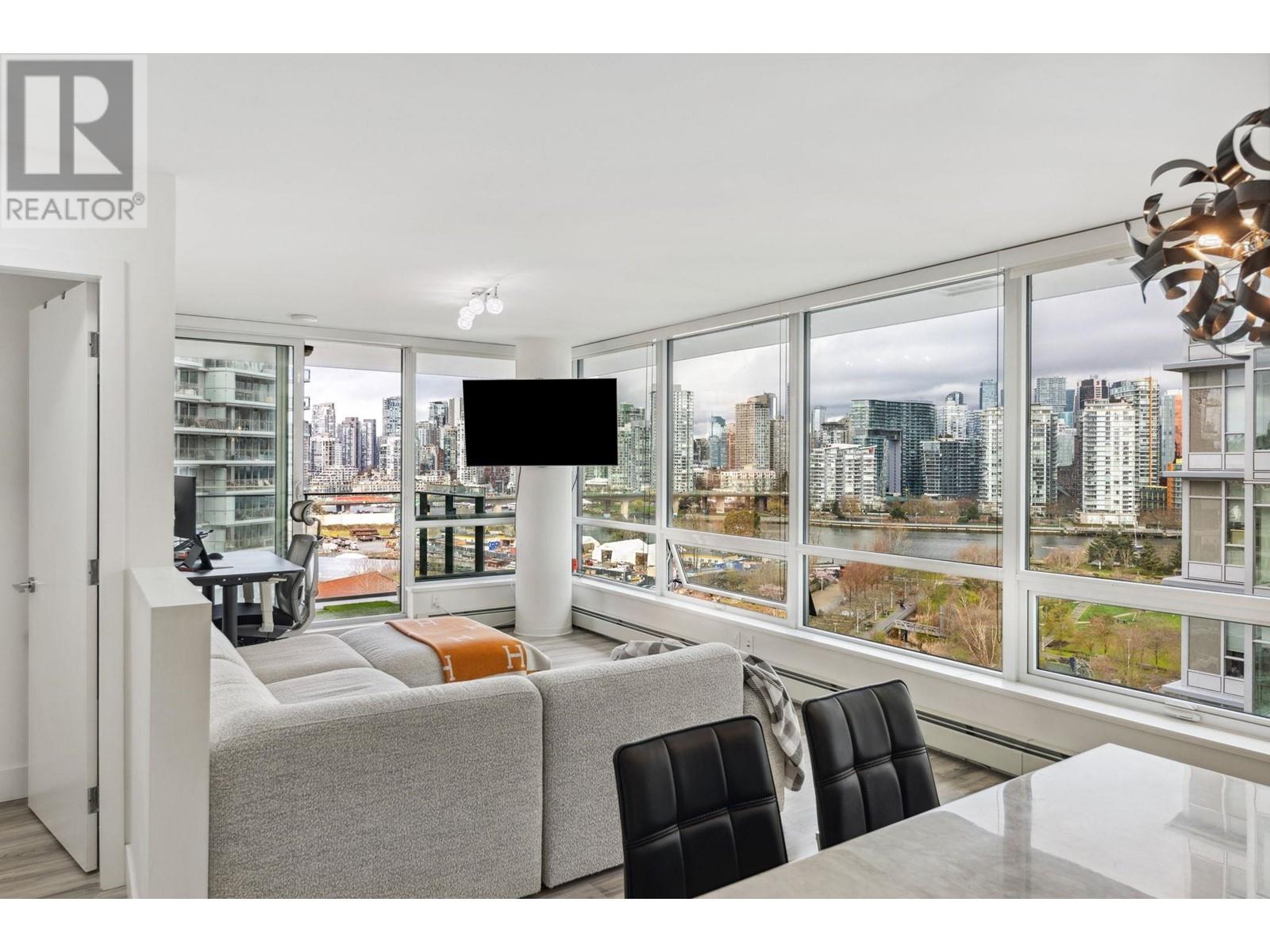 1402 1788 Columbia Street, Vancouver, British Columbia  V5Y 0L7 - Photo 4 - R2988290