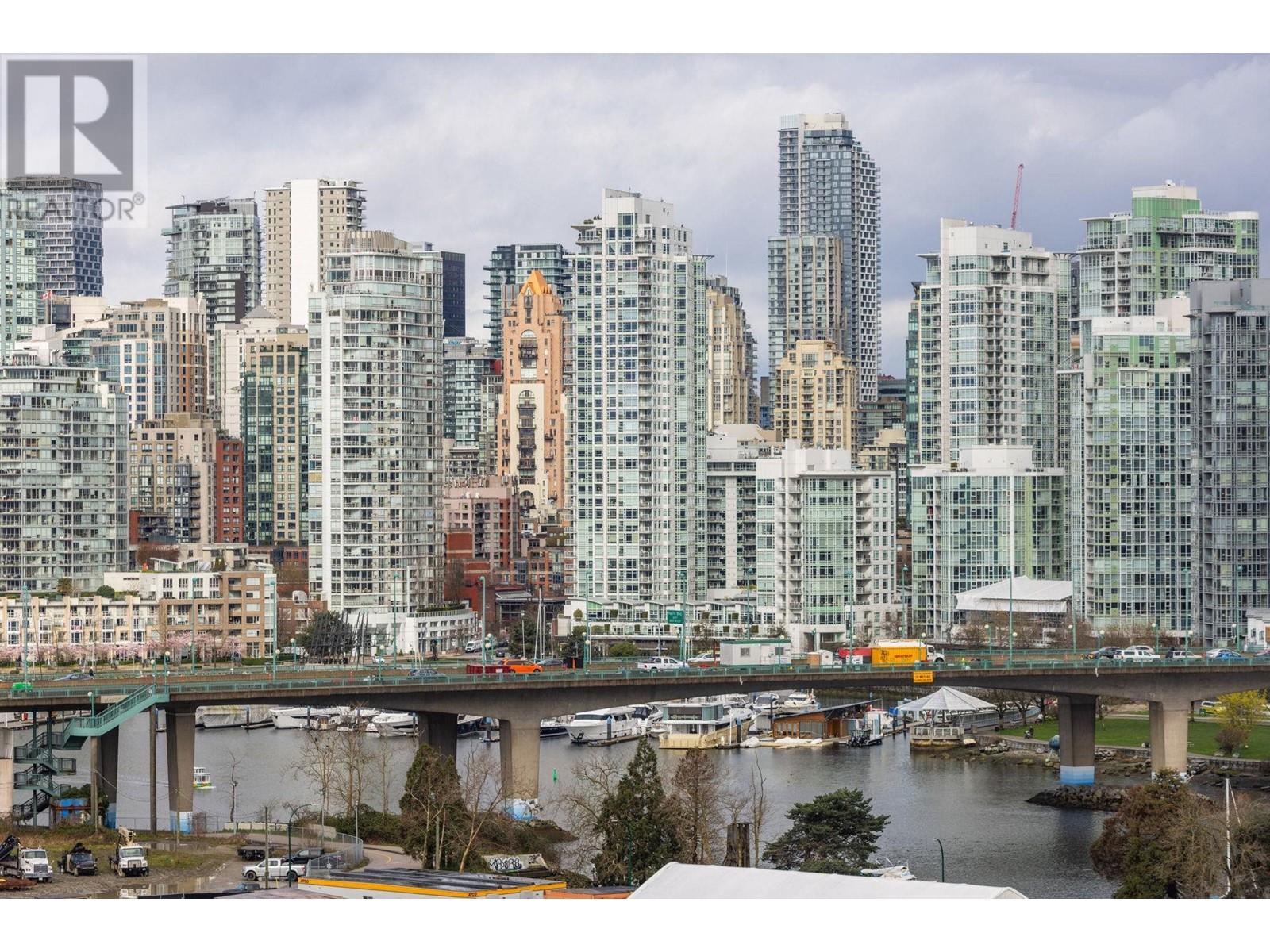 1402 1788 Columbia Street, Vancouver, British Columbia  V5Y 0L7 - Photo 10 - R2988290