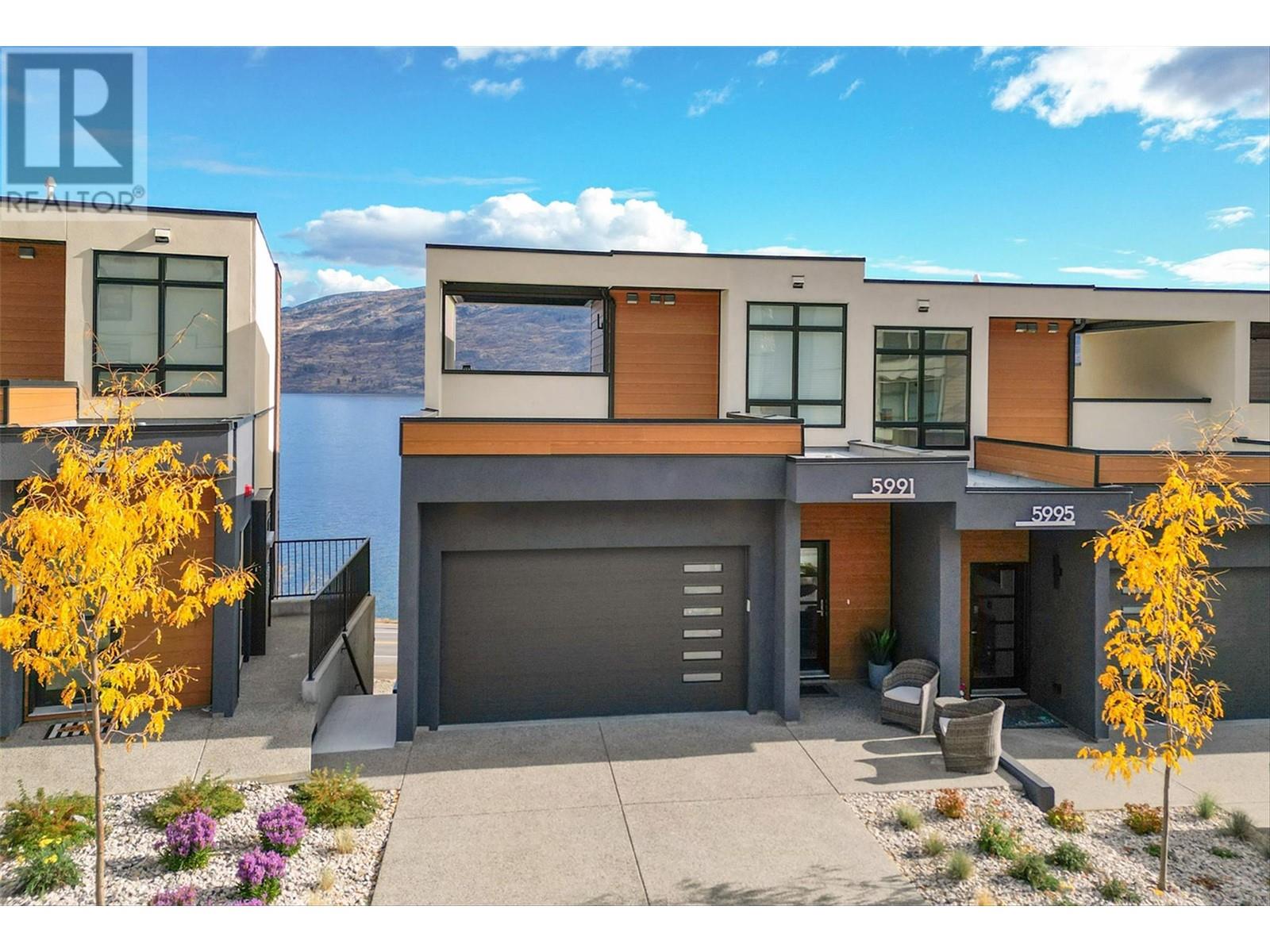 5991 Princess Street, Peachland, British Columbia