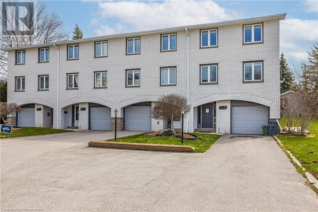210-216 Homestead Crescent