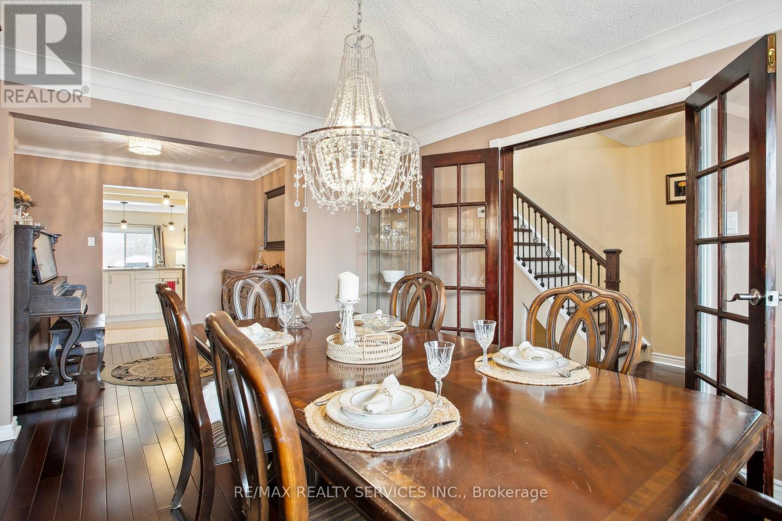 103 Nancy Mccredie Drive, Brampton, Ontario  L6X 2N4 - Photo 4 - W12073021