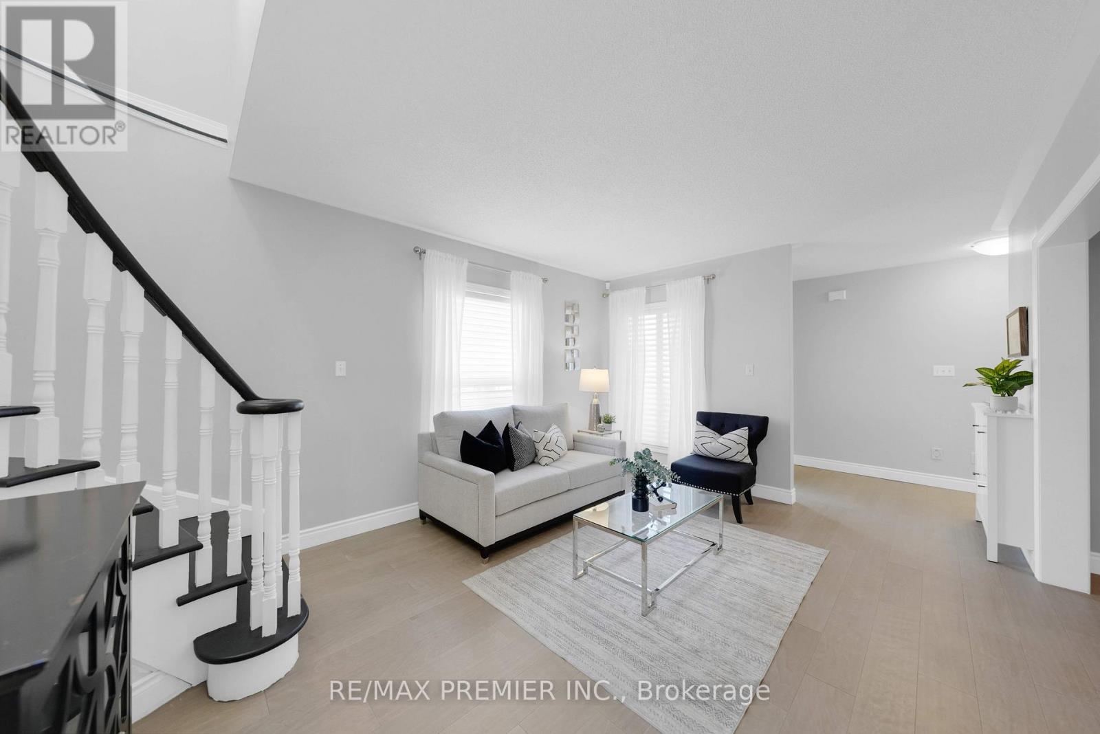 16 Shady Glen Crescent, Caledon (Bolton East), Ontario  L7E 2K4 - Photo 12 - W12073049