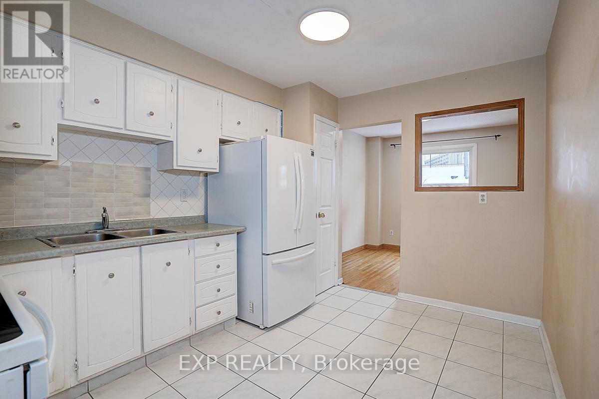 56 - 41 Mississauga Valley Boulevard, Mississauga, Ontario  L5A 3N5 - Photo 11 - W12073058