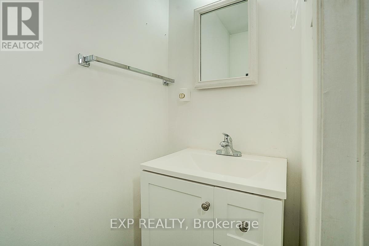 56 - 41 Mississauga Valley Boulevard, Mississauga, Ontario  L5A 3N5 - Photo 7 - W12073058