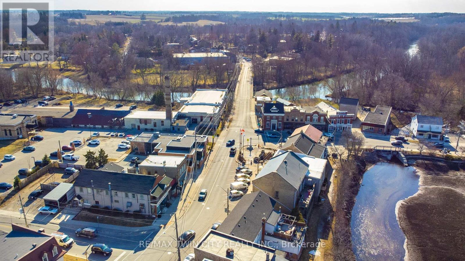 330 Piper Street, North Dumfries, Ontario  N0B 1E0 - Photo 37 - X12073010
